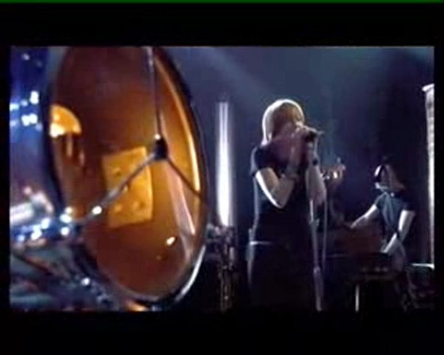 Portishead Live at La musicale (FRENCH TV) - 01 Silence