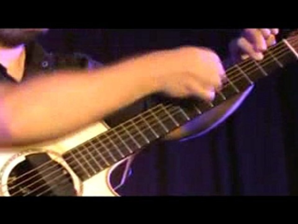 Andy McKee - Drifting (live)
