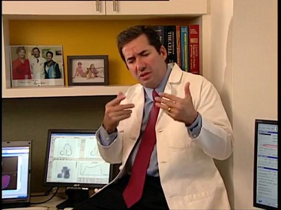 Oncologist Dr. Scot Ackerman treats gynecological cancers