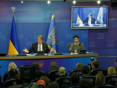 Виктор Ющенко политику не оставляет