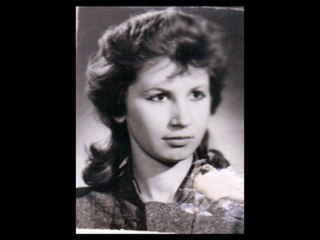 LUMINITA SOARE- CASA CU INSEMNUL SOARELUI