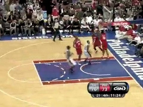 Andre Iguodala gets the lob from Jrue Holiday on the break a