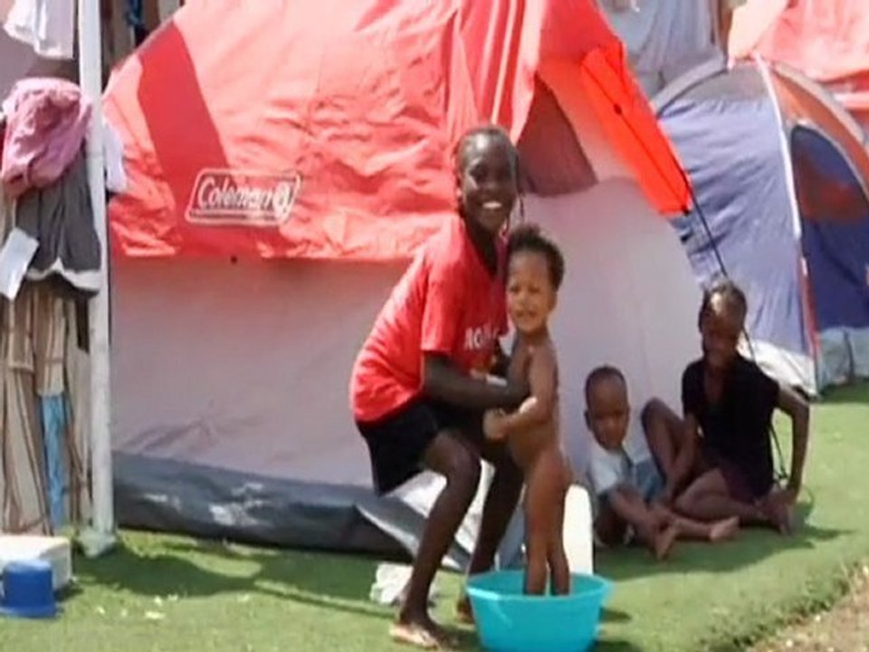 Encouraging Haitian women to breastfeed