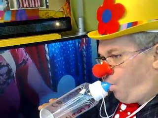 le FOU clownesque l'oiseau rare !! et bé il est beau le gars