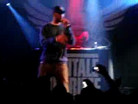 La Fouine - Cherche la monnaie - Elysée Montmartre