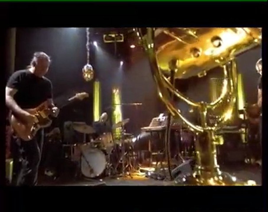 Portishead Live at La musicale (FRENCH TV) - 09 Threads