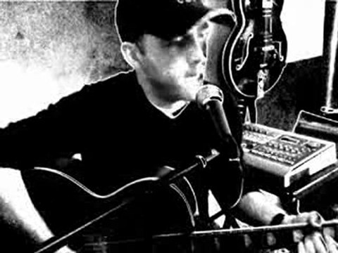 Creep (radiohead) acoustic cover by Ydenjukebox