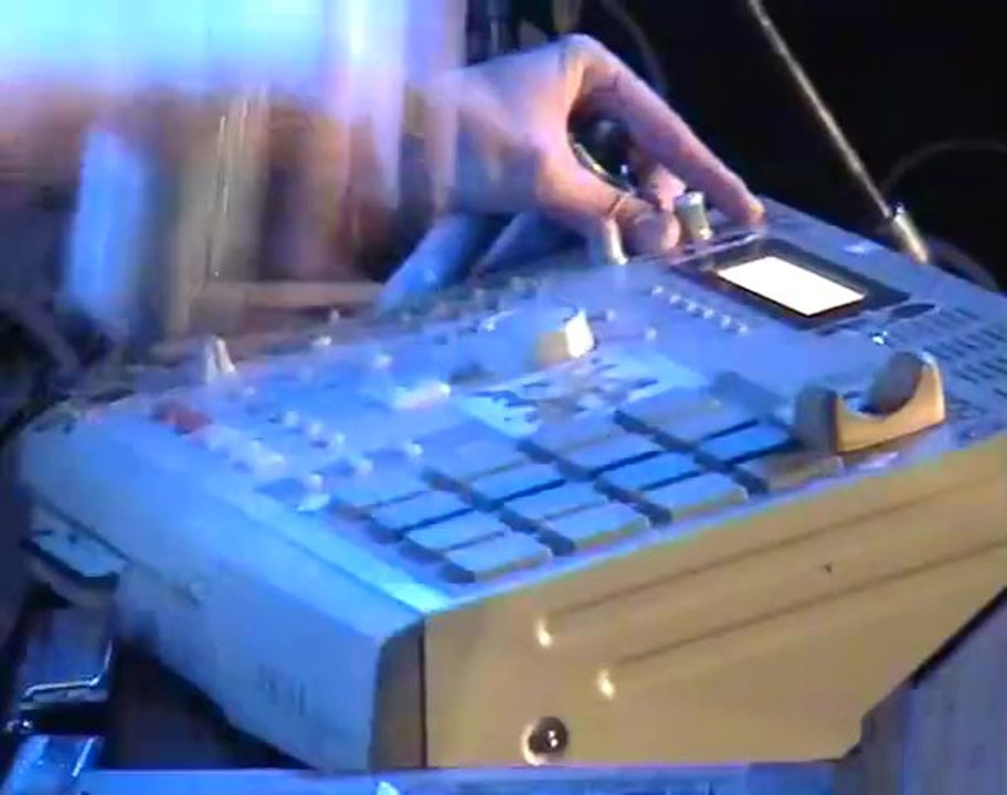 nouvelle star electro hip hop Jeronimo saer-Spray Can Dance-