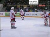 smile skating referee. ice hockey. khl dinamo moscow spartak