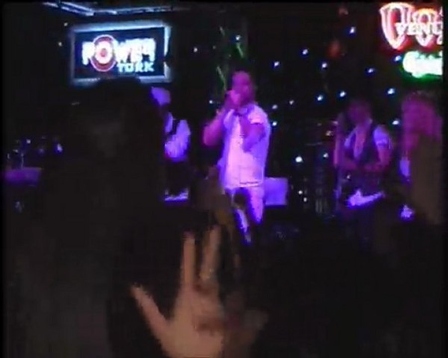 Ooze Venue - Murat Boz (19.02.2010)