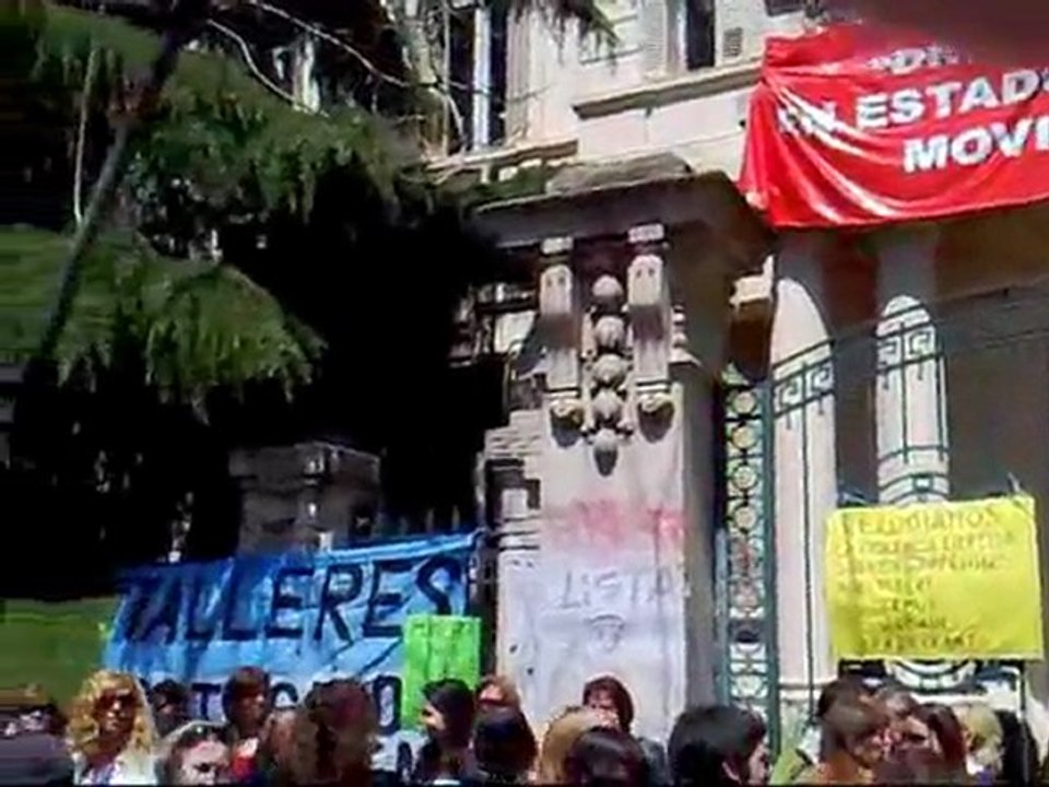 MANIFESTACION AMEGHINO CONTRA MACRI 15/10/2009