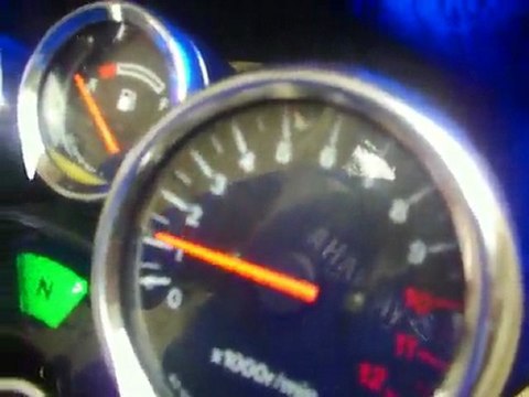 Bruit bandit avec pot yoshimura