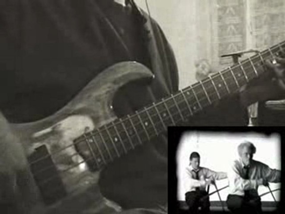 OASIS - Wonderwall (Bass cover)
