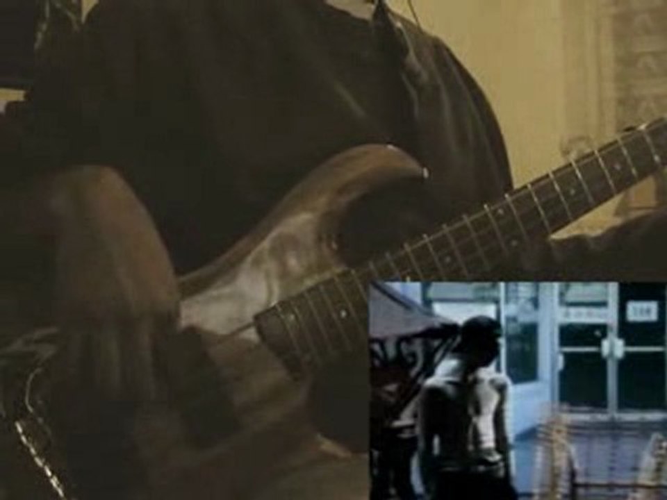 Green Day - boulevard of broken dreams (bass cover)