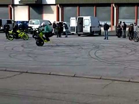 stunt moto 21-02-2010