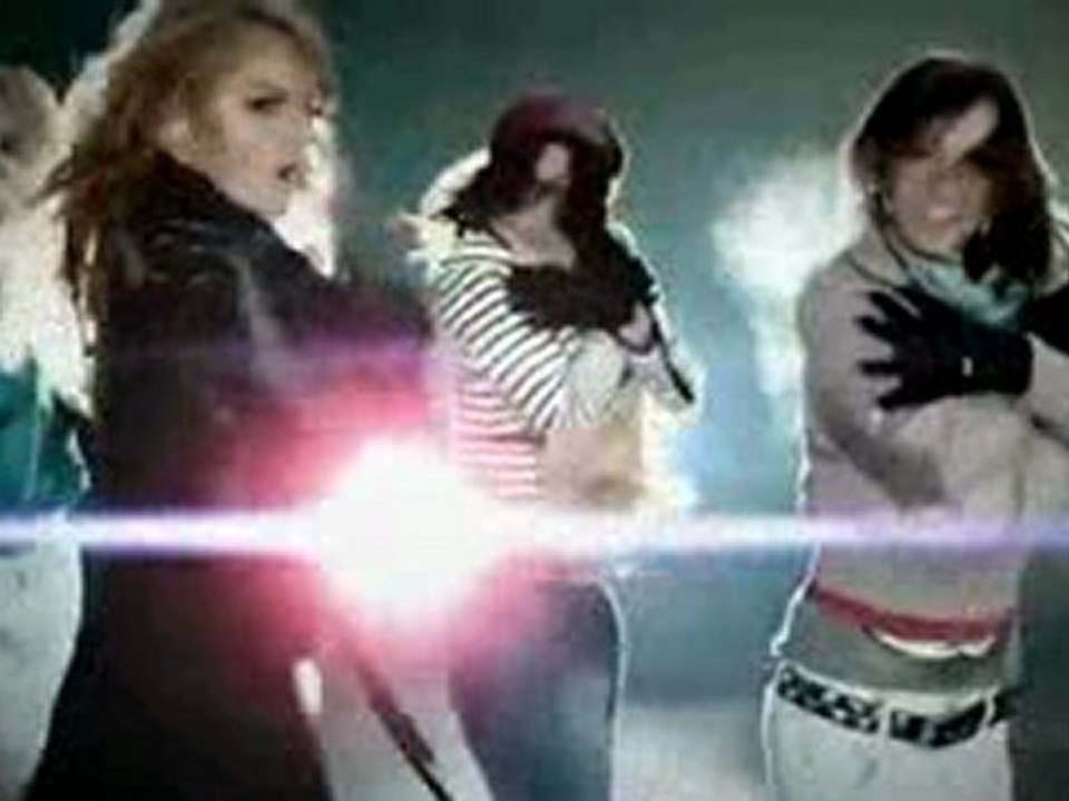 Missy Crissy - Let your love out