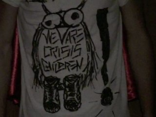 WE ARE CRISIS CHILDREN - La chanson du Hibou