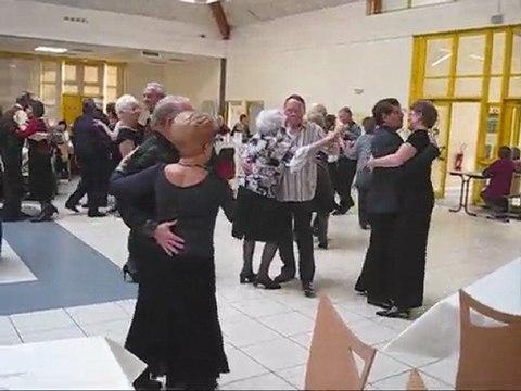 Apres-midi dansant organisé par Loisirs-Contact-Fertois