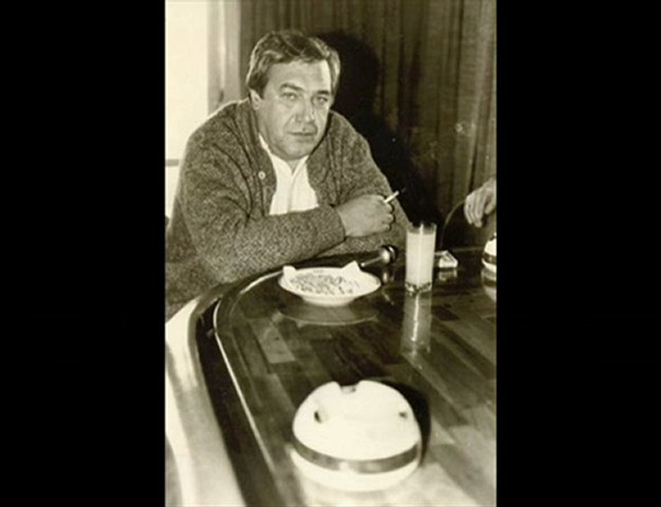 Tanju Okan - Ben Bir Hiç Mişim