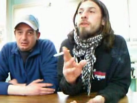 GREVE ILLIMITE A LA CAT RENAULT DOUAI AVEC LA CGT