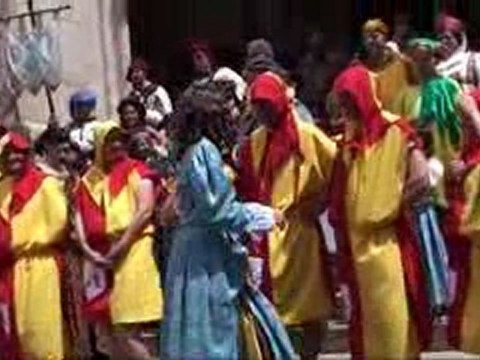 Semur-en-Auxois : Fêtes Médiévales du Roi chaussé