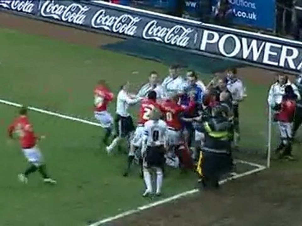 Gorka Pintado vs Robbie Savage (nasty tackle)