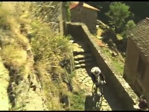 Un prêtre en manque de sensations fortes... - Tribu Respirando -Haute Loire