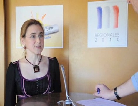 MARSEILLAN - 2010 - Agnes GiZARD candidate Europe Ecologie Eléctions régionales