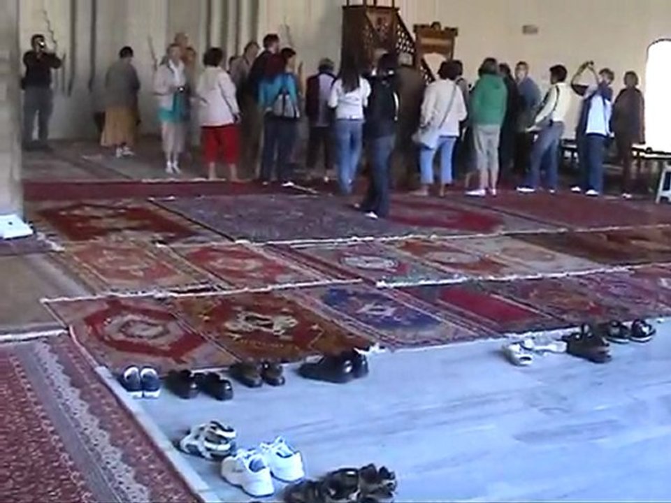 T U R E C K O   2009