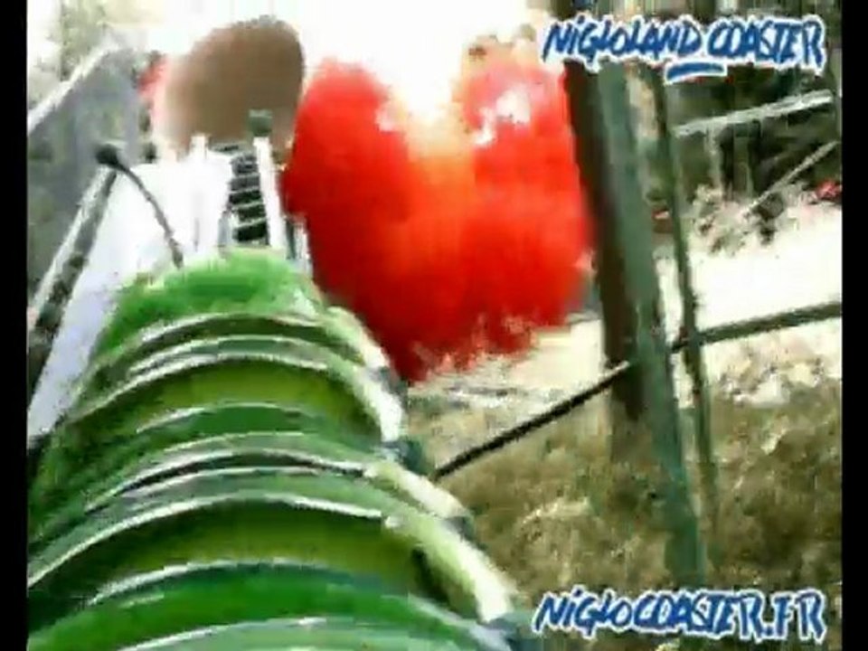 La Chenille du parc d'attraction Nigloland !