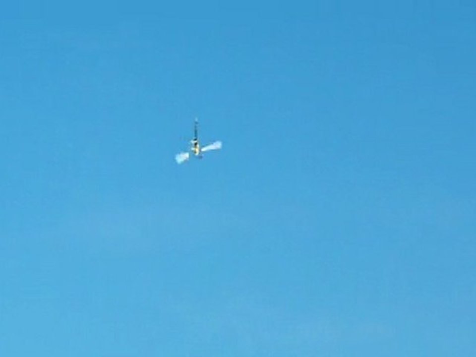 Trex 500 looping arriere et de face