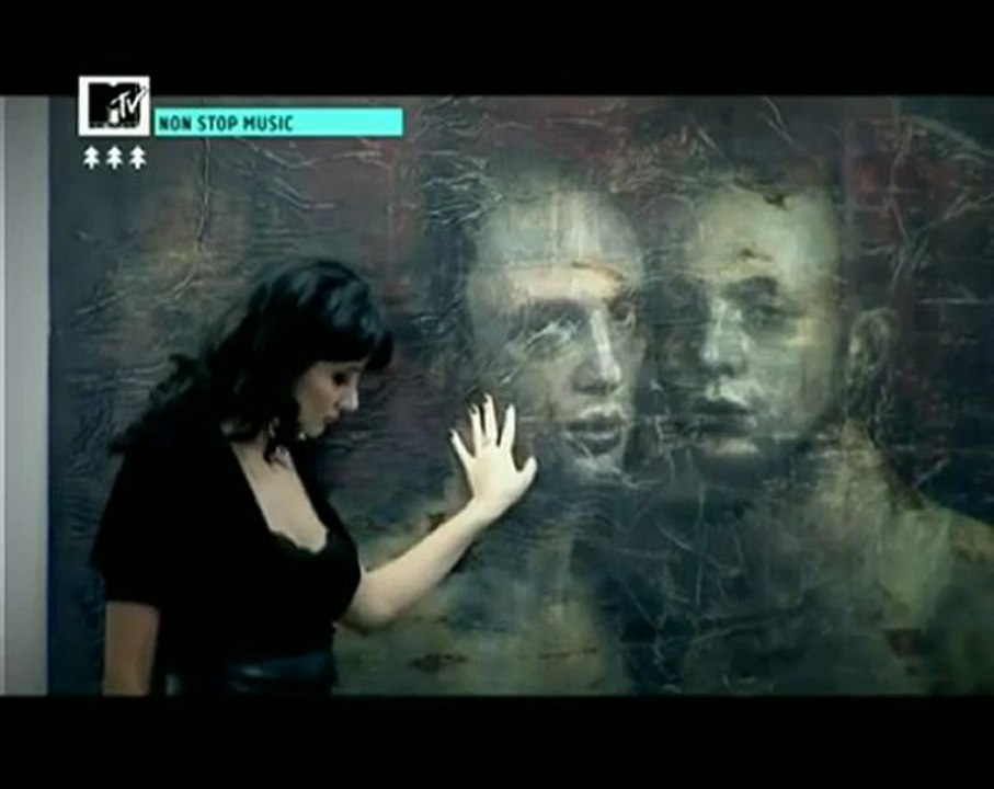 Ebru Üstüntas - Sizi [Yeni Klip 2010] H.Q WwW.SeSLiMaHal.CoM