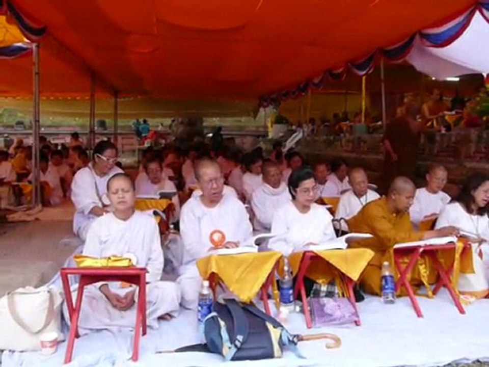 Bodh-Gaya - International chanting ceremony - 6