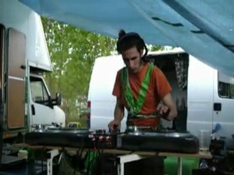 TEKOS 2009 MIX SOURIS 1