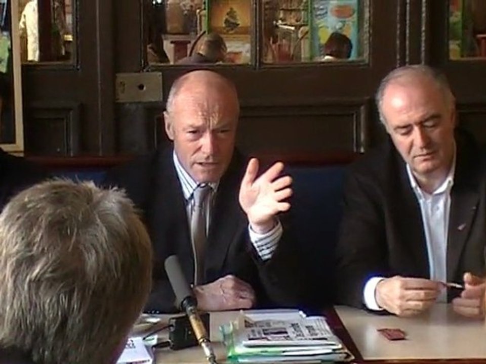 Alain Rousset et les TER