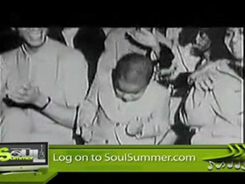 This Day in Soul History: MLK Awards Aretha Franklin