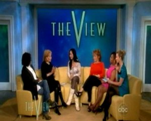 OctoMom's Maniacal Laugh On The View