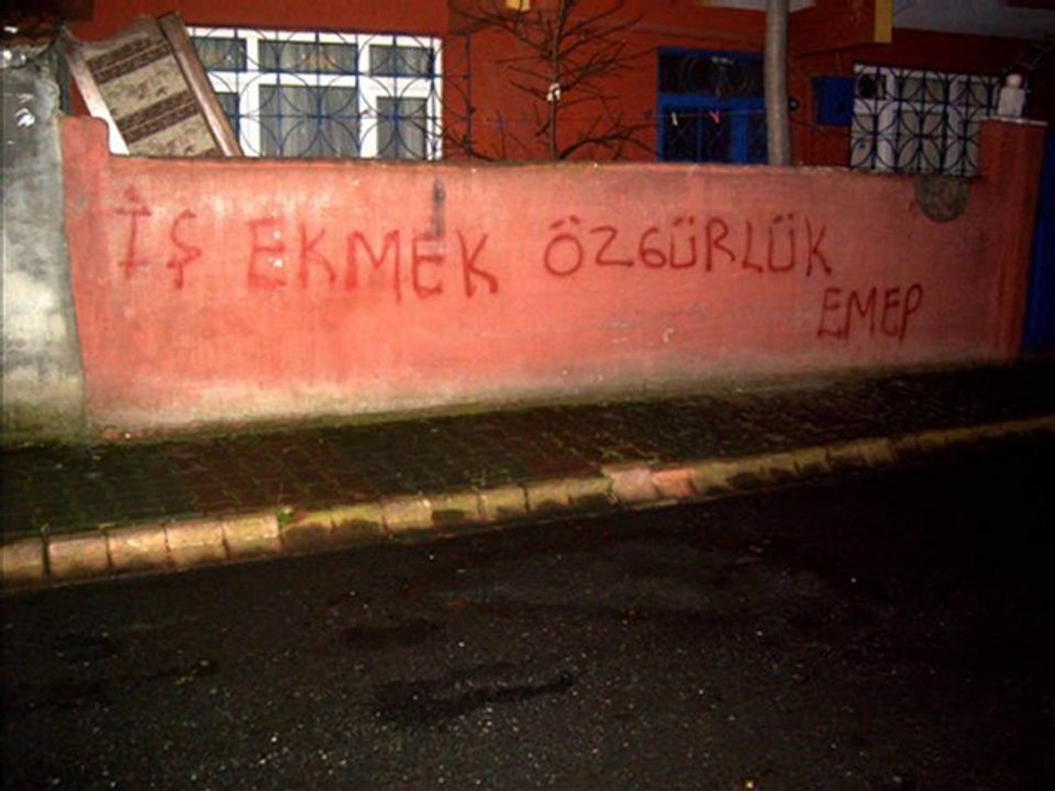 1 MAYIS MAHALLESİ(ÜMRANİYE) EMEK GENÇLİĞİ [HQ]