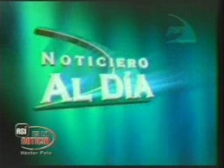 100204 atropella vehiculo a comerciantes en porticos