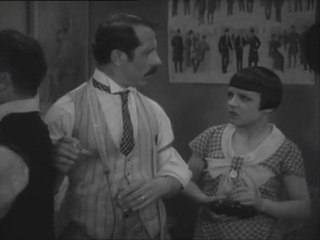 CINEMA PORTUGUÊS - «A CANÇÃO DE LISBOA» - VIDEO 2