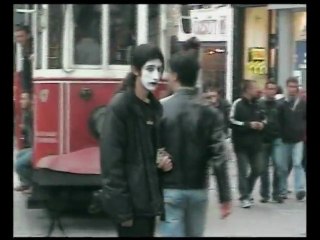 Cumartesi Anneleri (Yaratıcı Direniş Eylemi)