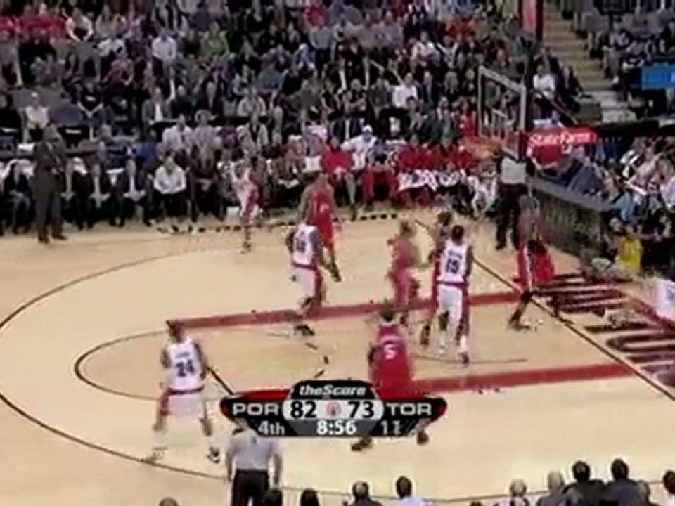 Jose Calderon drives through the lane and gets the tough lay