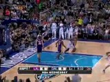 Shawn Marion finds new teammate Brendan Haywood with a nice
