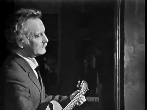 -Georges Brassens- (1972_belgique)- les sabots d'hèlenne +Hécatombe