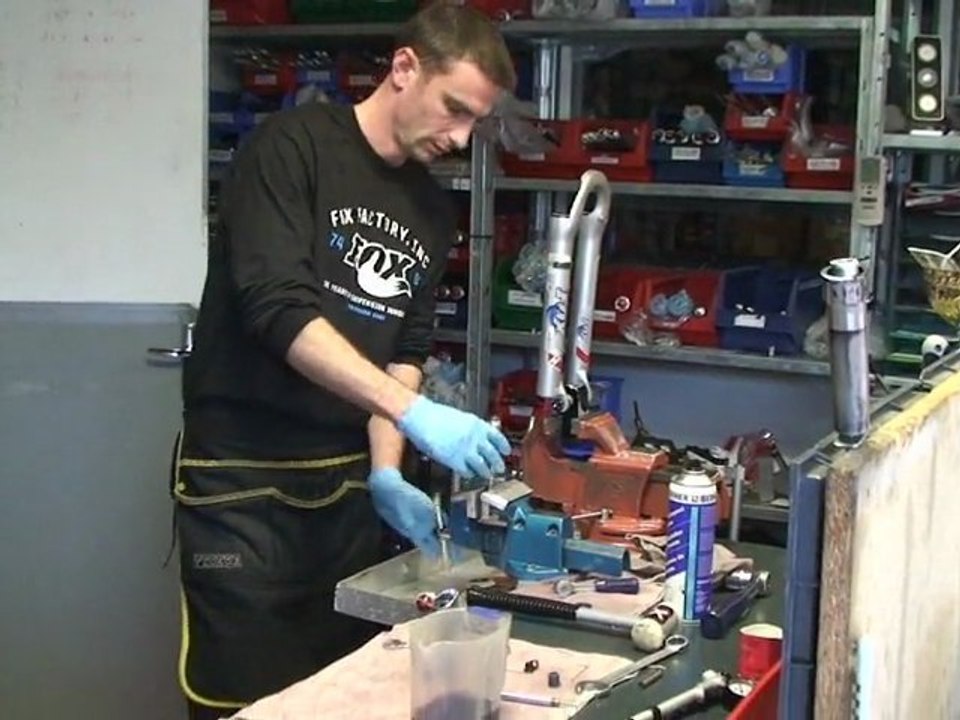 PM8 : Entretient-fourche-Fox