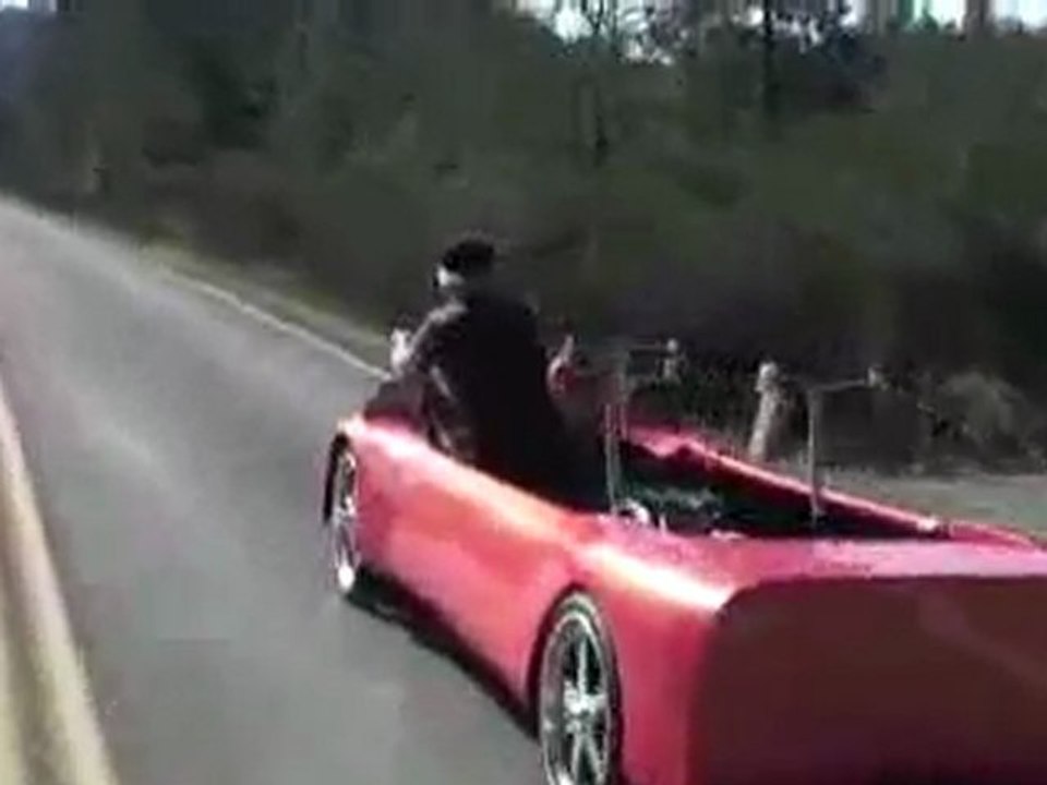 L'auto a propulsione umana