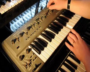 Demo SH 101 by Chrabine Project