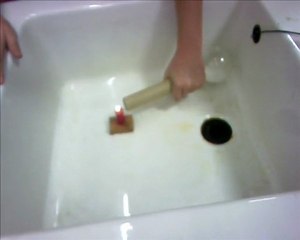 la mini bombe et autres expériences