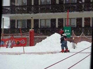 ski des enfants aux gets