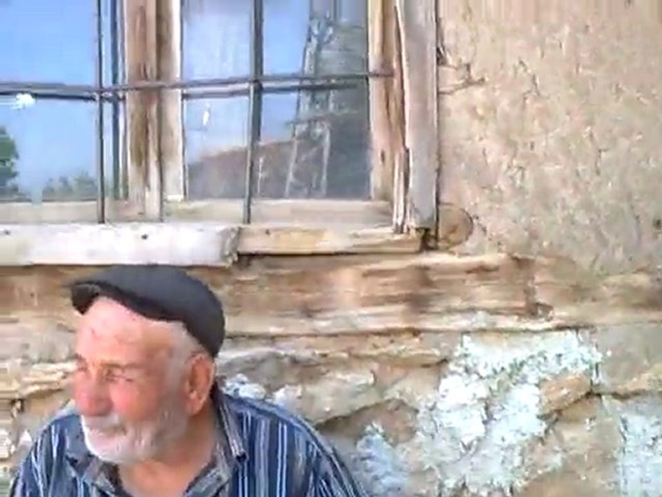 KÖYÜN BÜYÜKLERİ